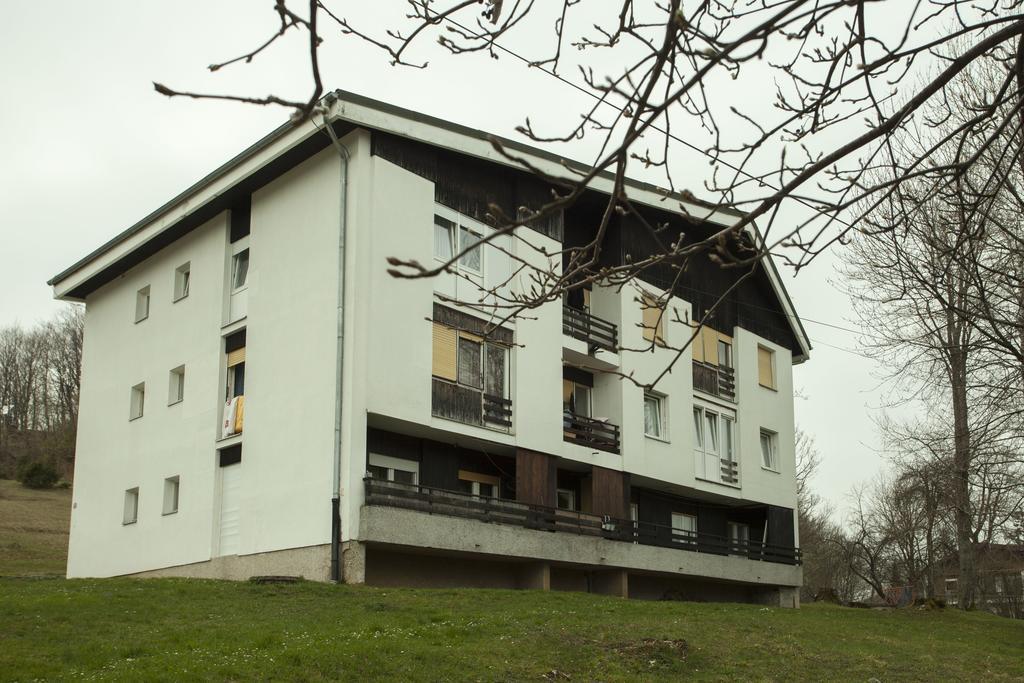 Apartment Near The Lakes Plitvicka Jezera Exterior photo